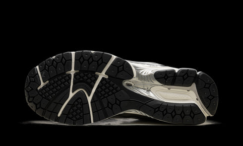 M1906 "METALLIC SILVER"