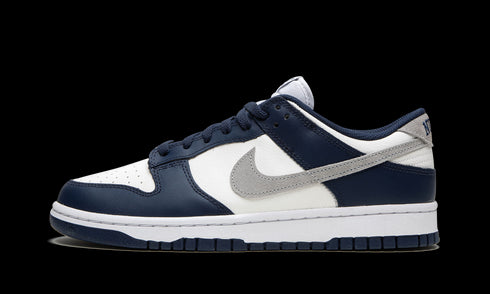 Dunk Low "Navy / White / Grey"