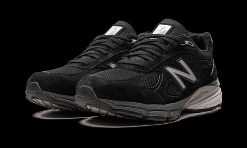 990v4 "Made In USA - Black / Silver"