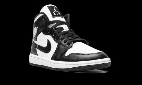 AIR JORDAN 1 MID WMNS "Panda"