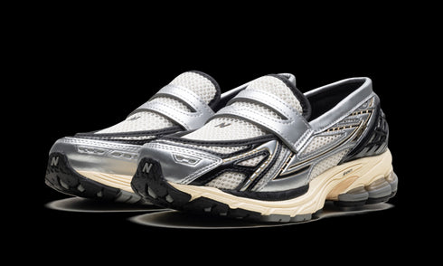 1906L "Silver Metallic Cream" U1906LOB