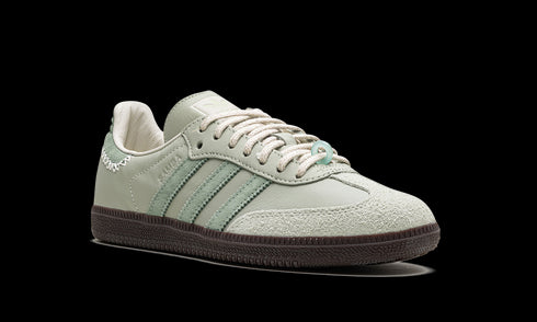 Samba OG "Maha Half Green" IE0967
