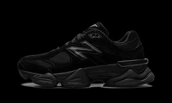 9060 "Triple Black"