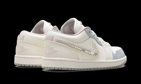 Air Jordan 1 Low WMNS "Sail Soft Pearl" IH7323 100