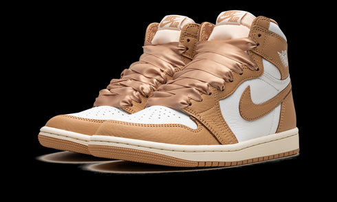 AIR JORDAN 1 RETRO HIGH OG WMNS "Praline"