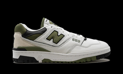 550 "White / Dark Olivine"