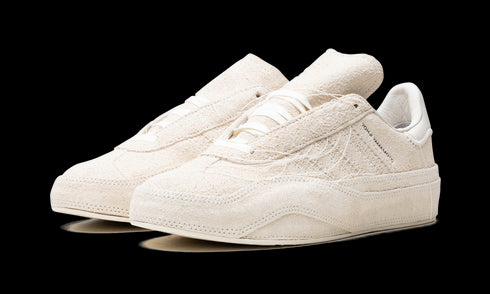 Gazelle "OFF WHITE/OFF WHITE/OFF WHITE" FZ6404