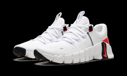 Free Metcon 5 "White Bright Crimson"