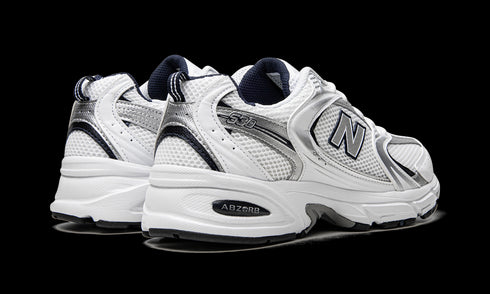 530 "WHITE/SILVER/NAVY"