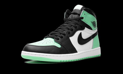 Air Jordan 1 Retro High OG "Green Glow"