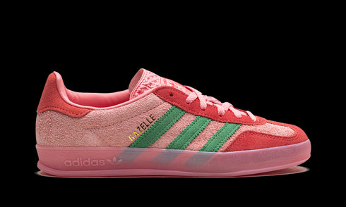 Gazelle Indoor WMNS "Semi Pink Spark Preloved Scarlet"