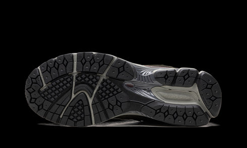 2002R "Protection Pack - Dark Moss"