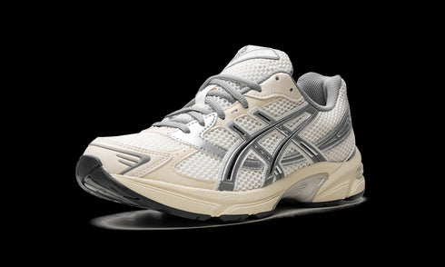 Gel 1130 WMNS "Cream Clay Grey"