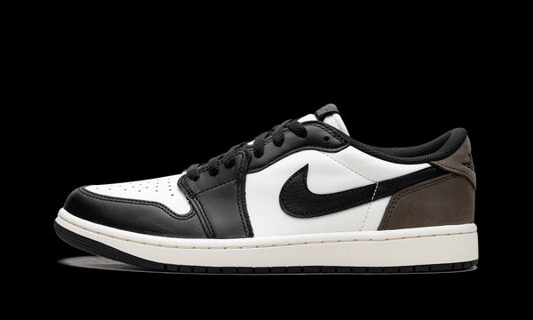Air Jordan 1 Low OG "Mocha"