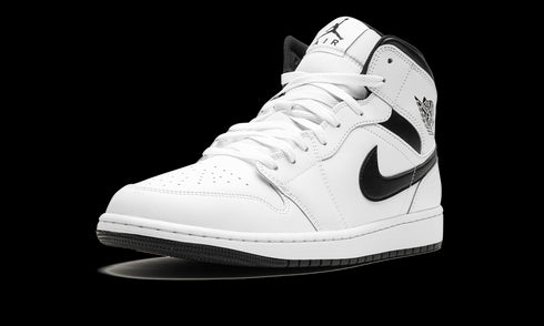 Air Jordan 1 Mid "Stormtrooper"
