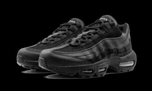 Air Max 95 Essential "Triple Black"