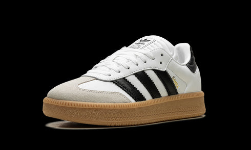 Samba XLG "White / Black" IE1377