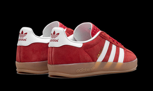 Gazelle Indoor "Better Scarlet"