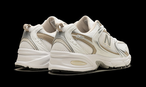 530 "White / Stoneware / Linen"