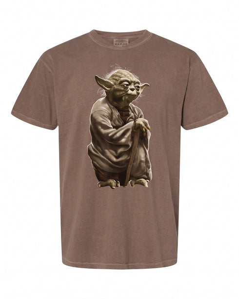 Star Wars Yoda Crouching Portrait Graphic T-Shirt - Iconic Design for Fans