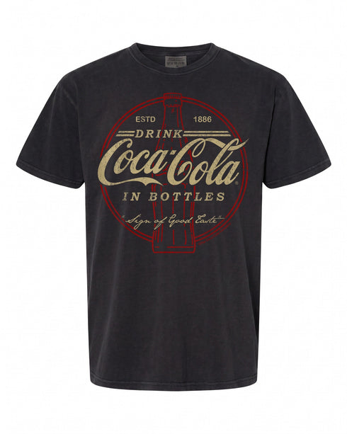 Coca-Cola Vintage Logo T-Shirt - Timeless Design for Fans | Quality Apparel