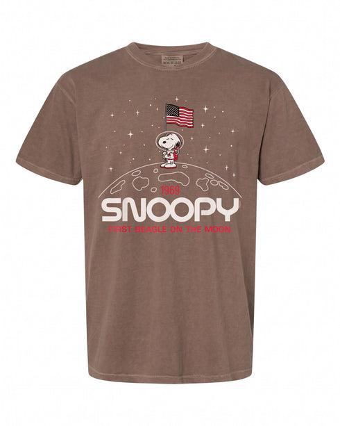 Snoopy Flag Moon T-Shirt - Fun Style for Peanuts Fans | Unique Gift