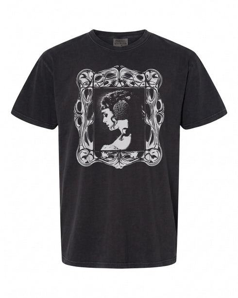 Star Wars Padme Amidala Black And White Locket T-Shirt - Stylish Fan Wear | Unique Design