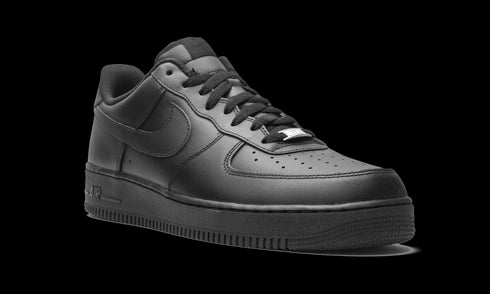 Air Force 1 Low "Triple Black"