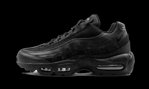 Air Max 95 Essential "Triple Black"