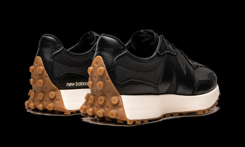 327 WMNS "Black / Gum"