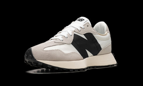 327 "Sea Salt Black"