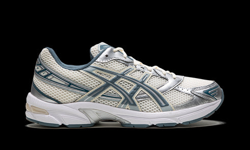 Gel-1130 "Cream / Ironclad"