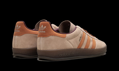 Gazelle Indoor "Warm Sandstone Craft Ochre" JH5412