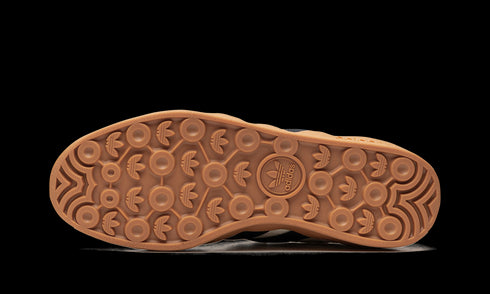 GAZELLE INDOOR "Dorophy Tang" IG3677