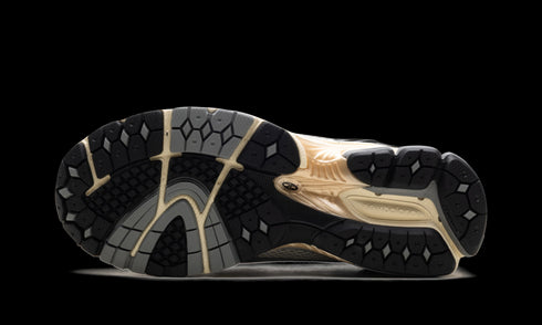 1906L "Silver Metallic Cream" U1906LOB