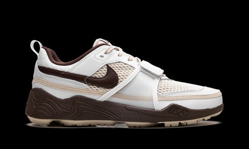 Zoom Field Jaxx "Travis Scott - Light Chocolate"