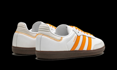 Samba OG WMNS "WHITE EQUIPMENT ORANGE" IE6521
