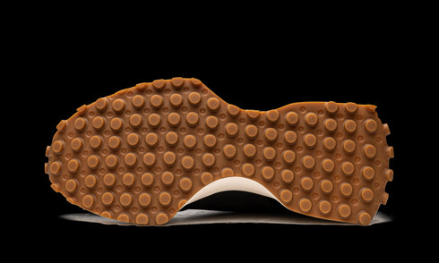 327 WMNS "Black / Gum"