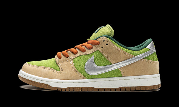 SB Dunk Low "Escargot"
