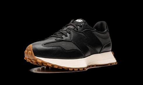 327 WMNS "Black / Gum"