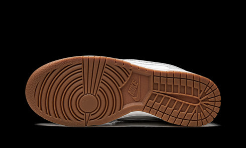 Dunk High "Chenille - Light Smoke"