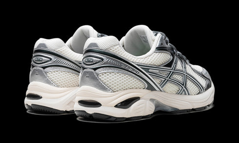 GT 2160 "Kith - Cream Scarab"