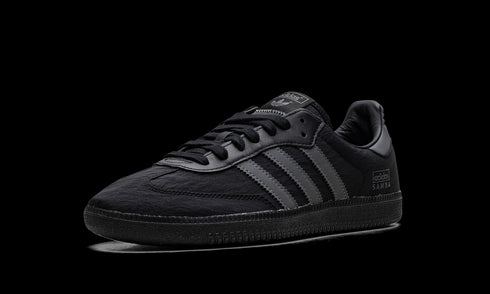 Samba OG "Core Black Reflective" IE9133