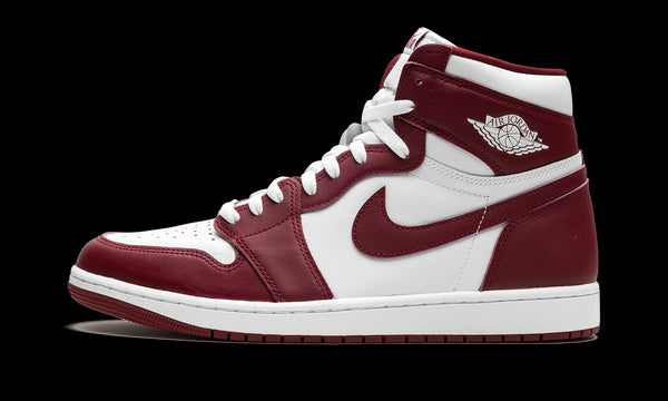 Air Jordan 1 Retro High OG "Team Red"