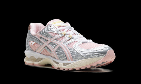 GEL-Nimbus 10.1 "VandyThePink - Strawberry"