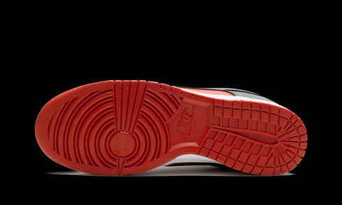 Dunk Low "Mystic Red"