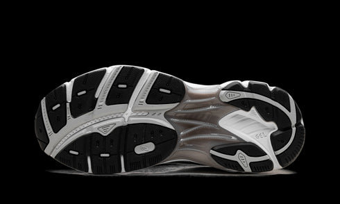 GT-2160 "JJJJound - White/Black"