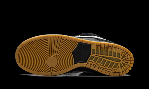 Dunk Low Pro SB "Black White Gum"