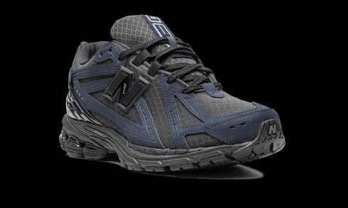 1906R "Outerspace/Black/Black"