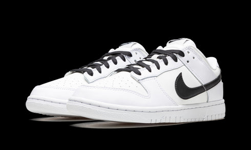 Dunk Low Retro "Reverse Panda"